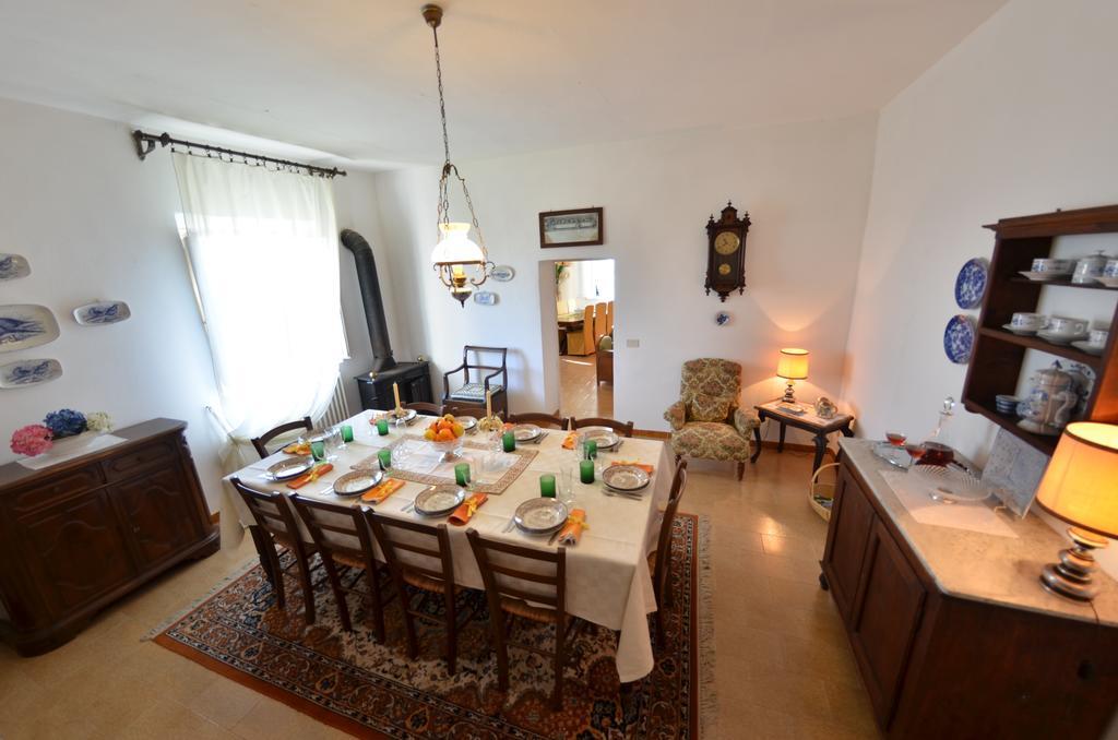 Villa Buonaparte San Miniato Pokoj fotografie